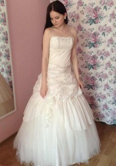 Свадебное платье W33833. С пышной юбкой, длинное без шлейфа.