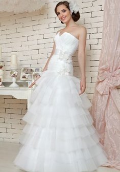 Свадебное платье Ф33906. С пышной юбкой, длинное без шлейфа.