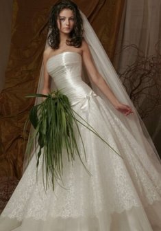 Свадебное платье Ф33926. С пышной юбкой, длинное со шлейфом.